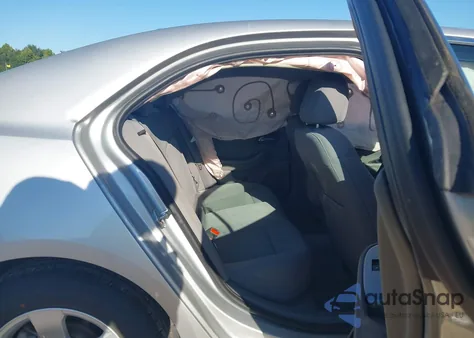 2015 Chevrolet Malibu Ls из США, поврежденный, VIN 1G11B5SL0FF111679